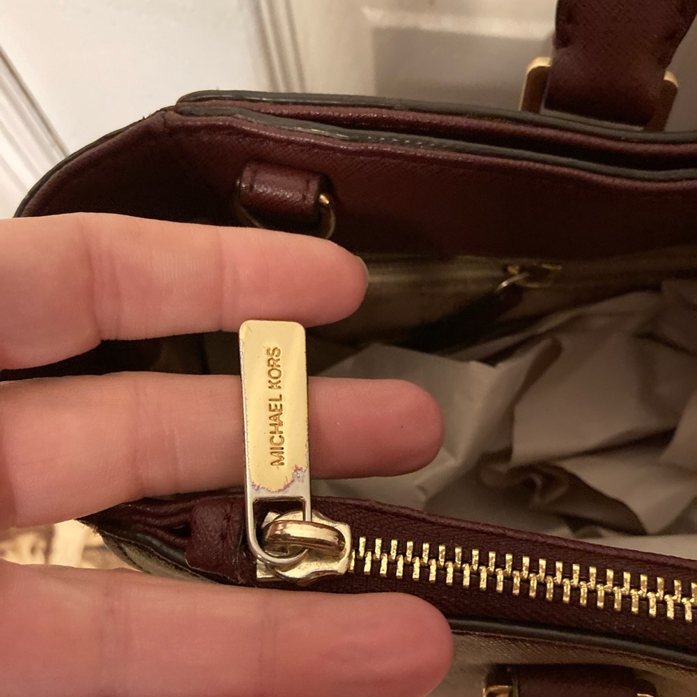 MICHAEL KORS MK LEATHER BURGANDY TOTE SHOULDERBAG - Picture 9 of 15